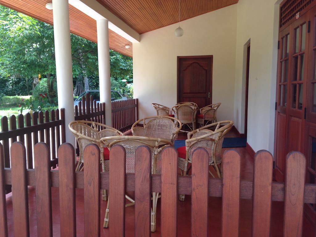 Alfred Colonial Bungalow & Spice Garden Kobbekaduwa Bilik gambar